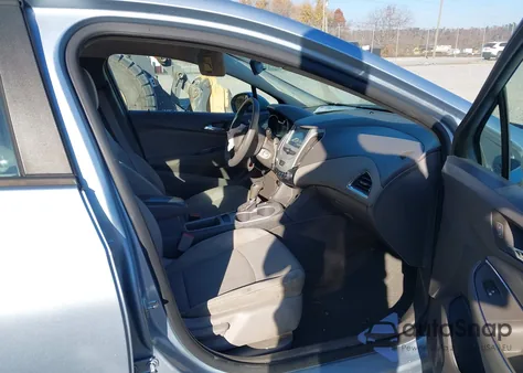 2017 Chevrolet Cruze Ls Auto z USA, uszkodzony, nr VIN 3G1BC5SM1HS562421